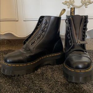 Dr. Marten Sinclair Black Platform Boots